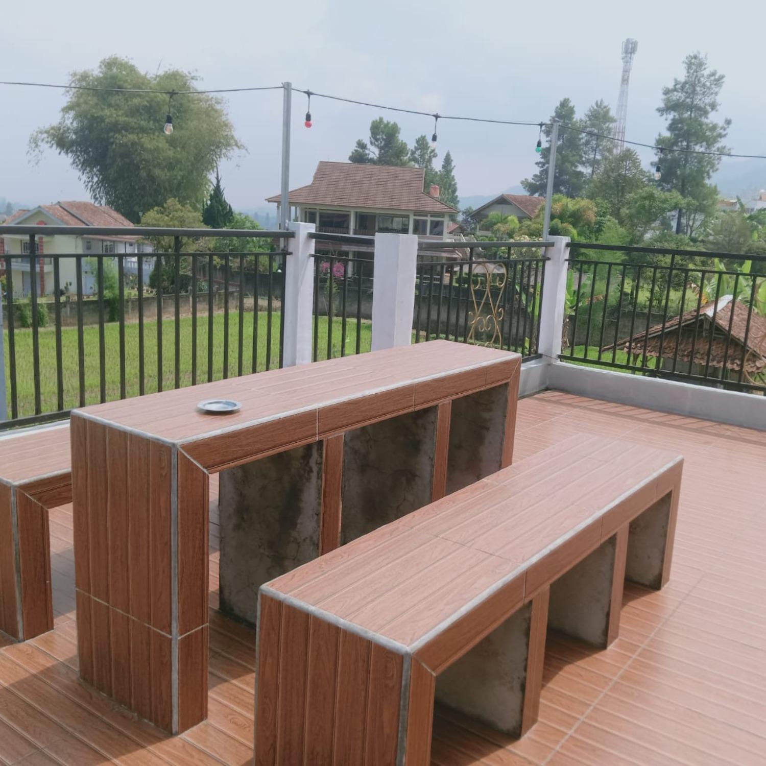 Villa Putih سيساروا المظهر الخارجي الصورة