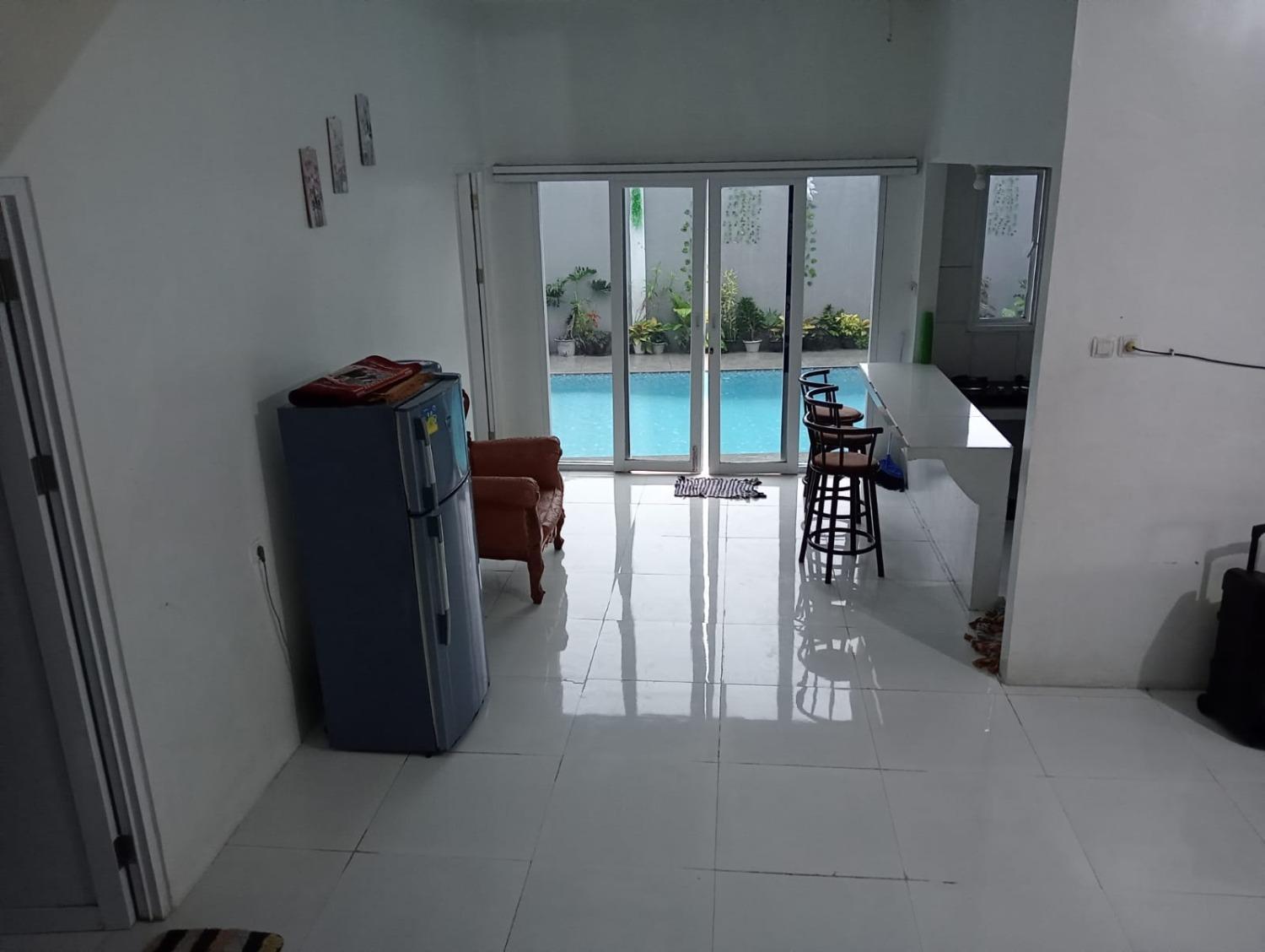 Villa Putih سيساروا المظهر الخارجي الصورة